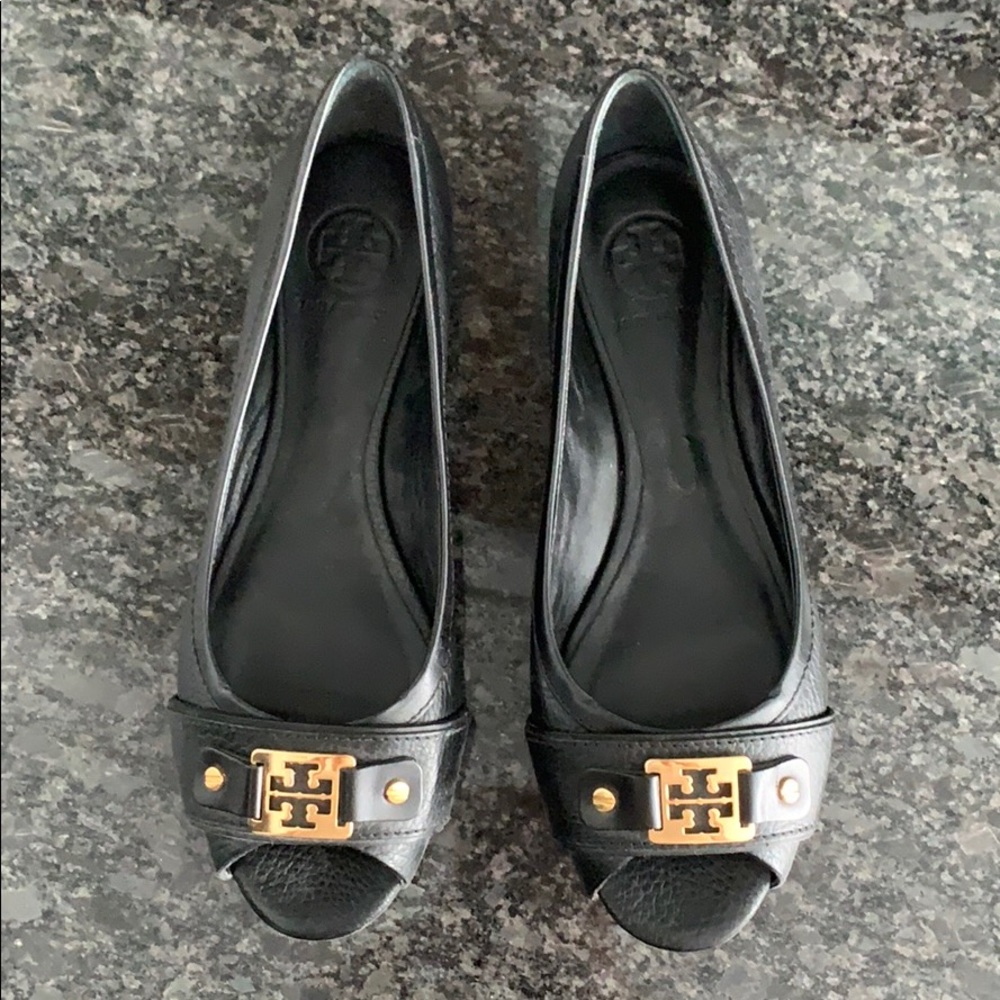 Tory Burch open toe flats